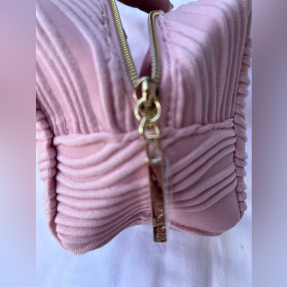 NWOT LancĂ´me Pink Cosmetic Pouch - Picture 9 of 10
